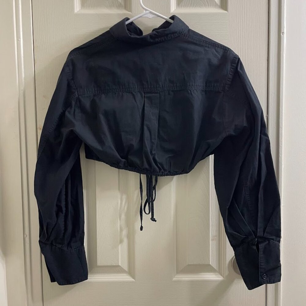 Matthew Bruch cropped tied button-up top - Picture 5 of 12